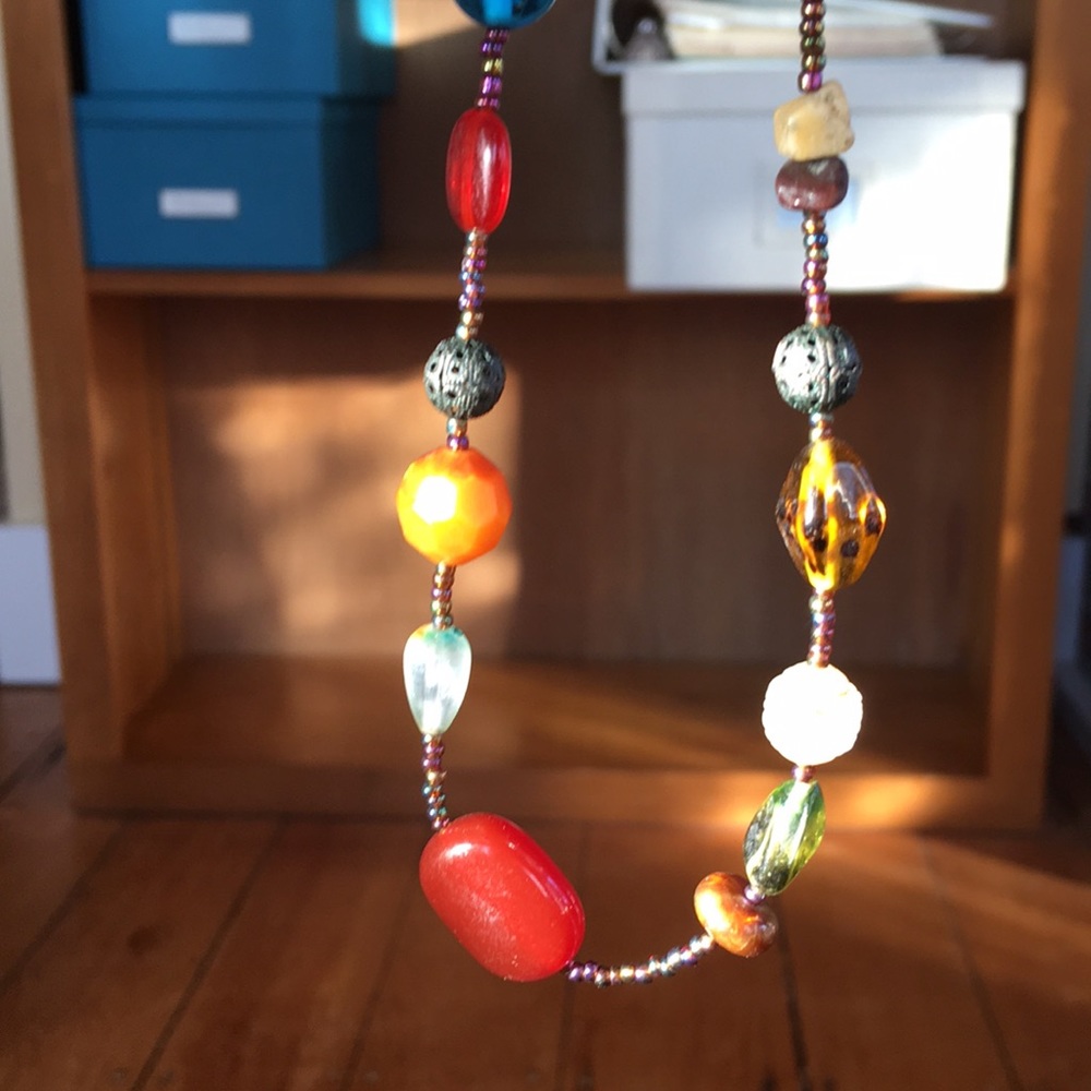 Multicolor beaded necklace